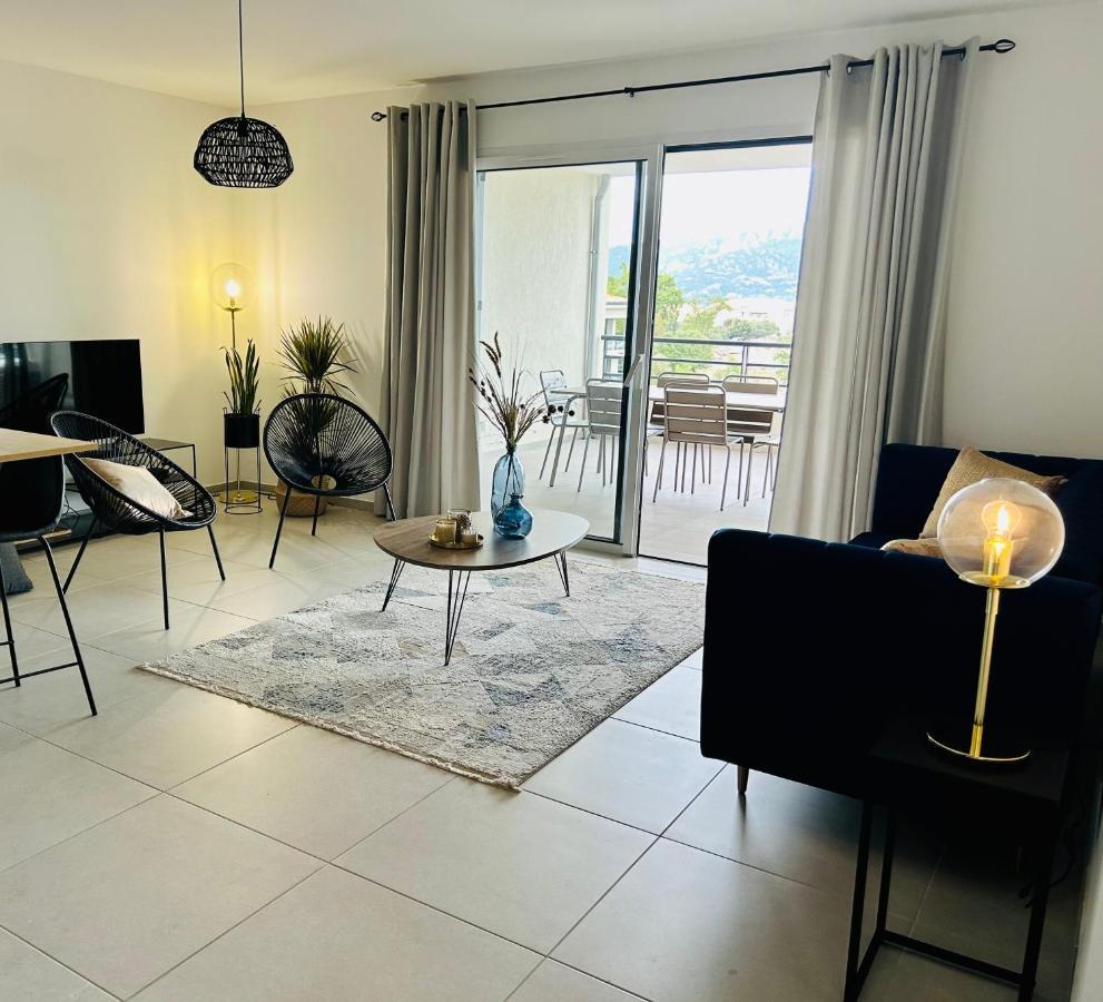 Sognu Di Serena - Superbe Appartement Avec Parking Gratuit Sur Place Порто-Веккьо Экстерьер фото